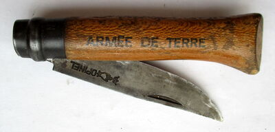 An Old Knife Sample Listing